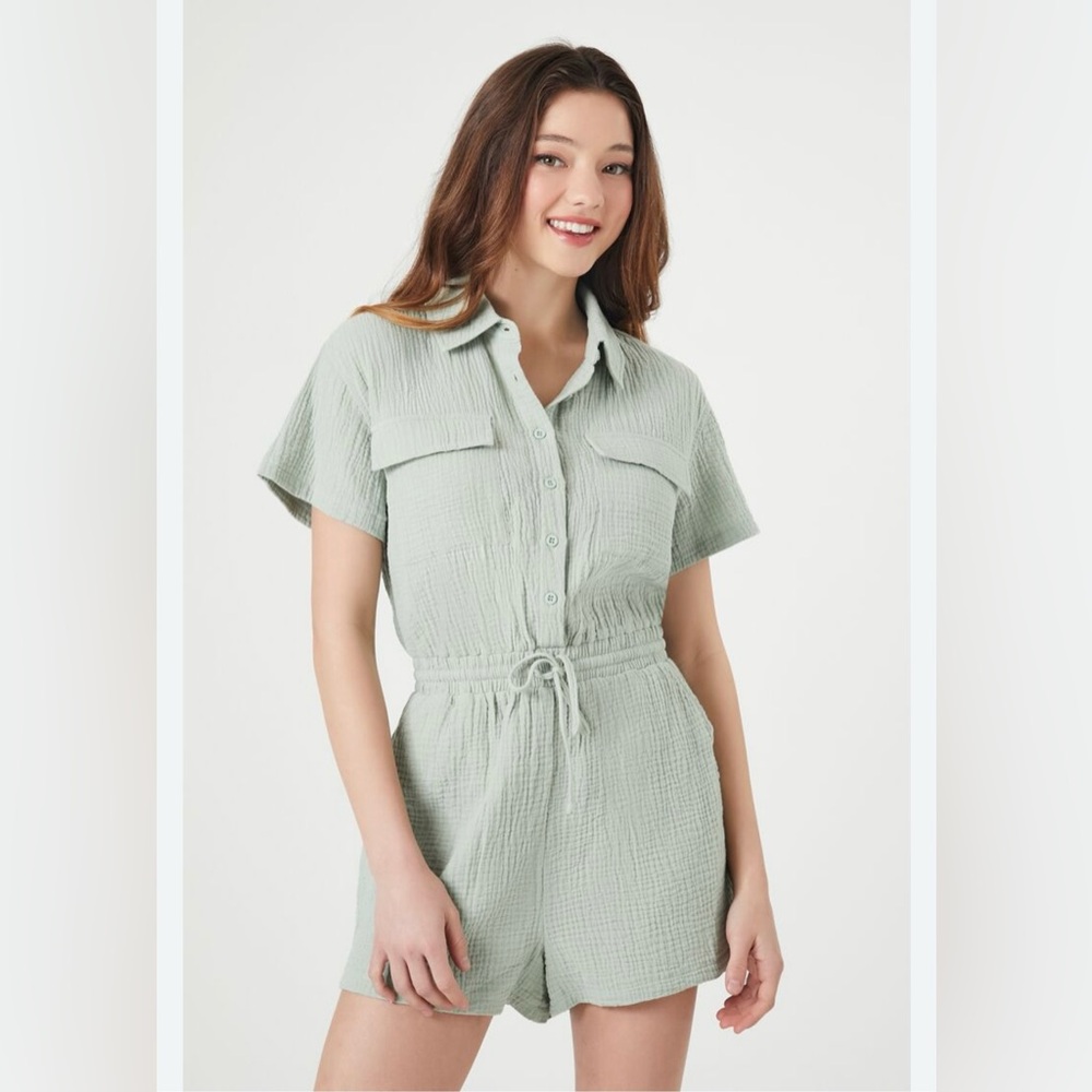 Forever 21 Women's Light Green Gauze Tie-Waist Romper size S